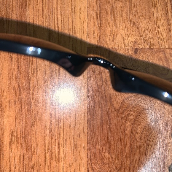 Authentic Fendi Sunglasses - Picture 10 of 13